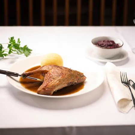 بيت ضيافة Zum Alten Wirt Langenbach (Bavaria)
