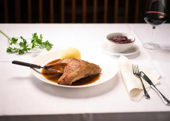 Pensionat Zum Alten Wirt Langenbach (Bavaria)